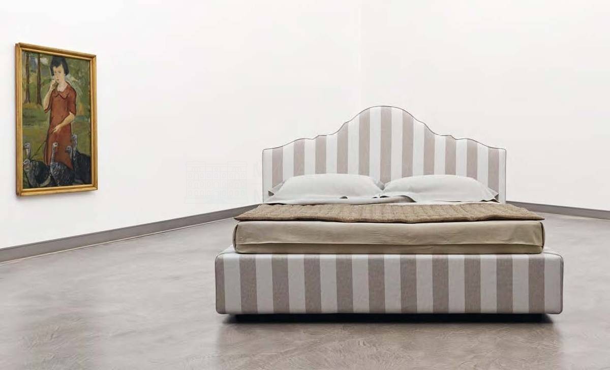 Кровать с мягким изголовьем Flores / bed из Италии фабрики ORIZZONTI