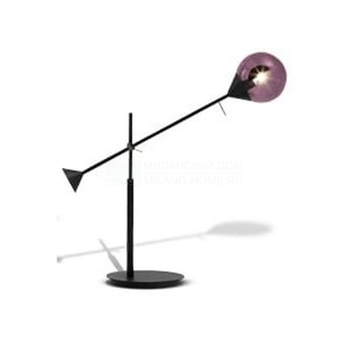 Настольная лампа Kendama table lamp из Италии фабрики GIORGETTI