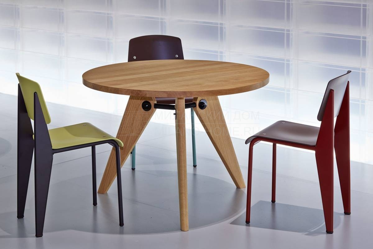 Обеденный стол Guéridon table из Швейцарии фабрики VITRA