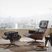 Кожаное кресло Lounge Eames Chair & Ottoman — фотография 5