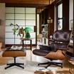 Кожаное кресло Lounge Eames Chair & Ottoman — фотография 8