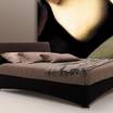 Кровать с мягким изголовьем Lempicka/bed — фотография 2