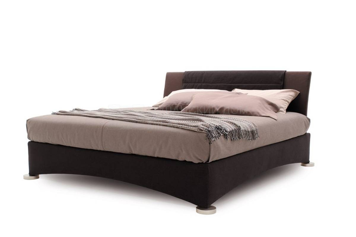 Кровать с мягким изголовьем Lempicka/bed из Италии фабрики FERLEA