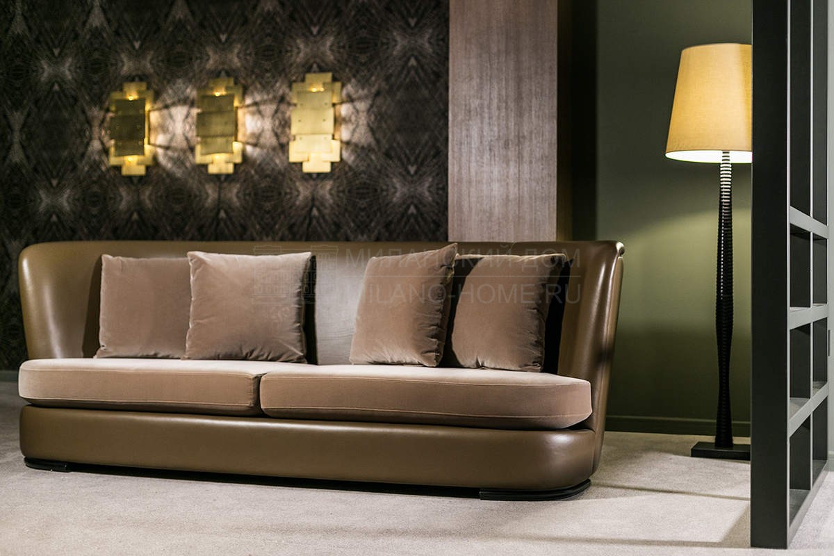 Прямой диван Gabbo sofa из Франции фабрики HAMILTON CONTE