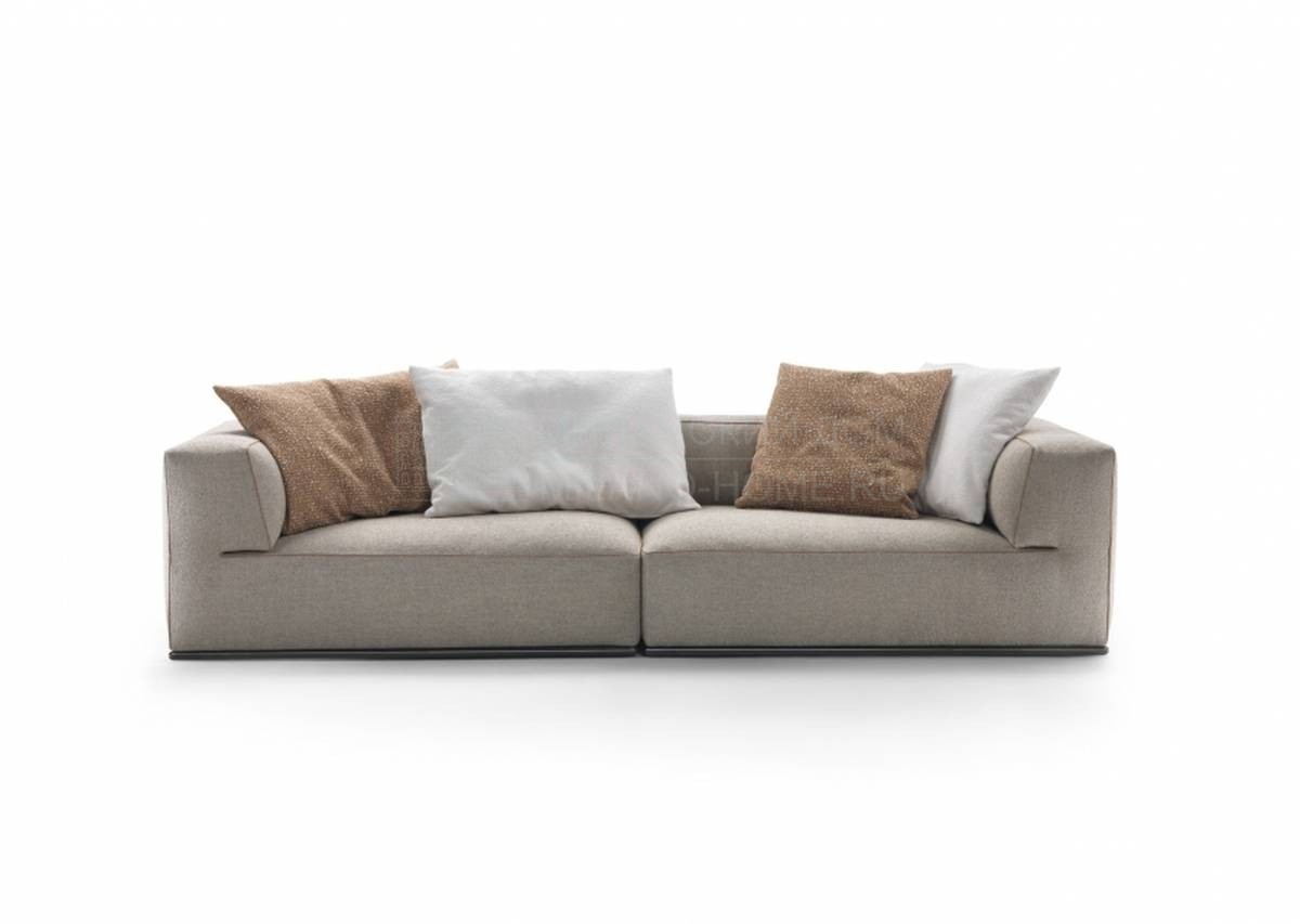 Прямой диван Perry straight sofa из Италии фабрики FLEXFORM