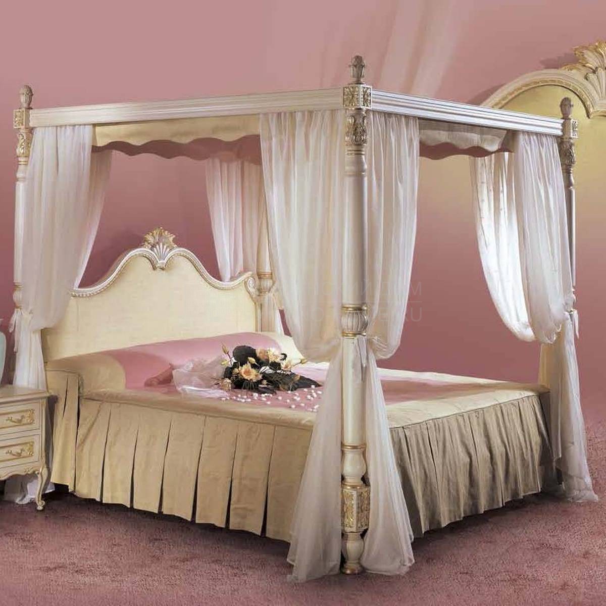 Кровать с балдахином Brahms art.7639-21B из Италии фабрики ANGELO CAPPELLINI 