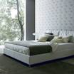Кровать с мягким изголовьем Beatrice / bed