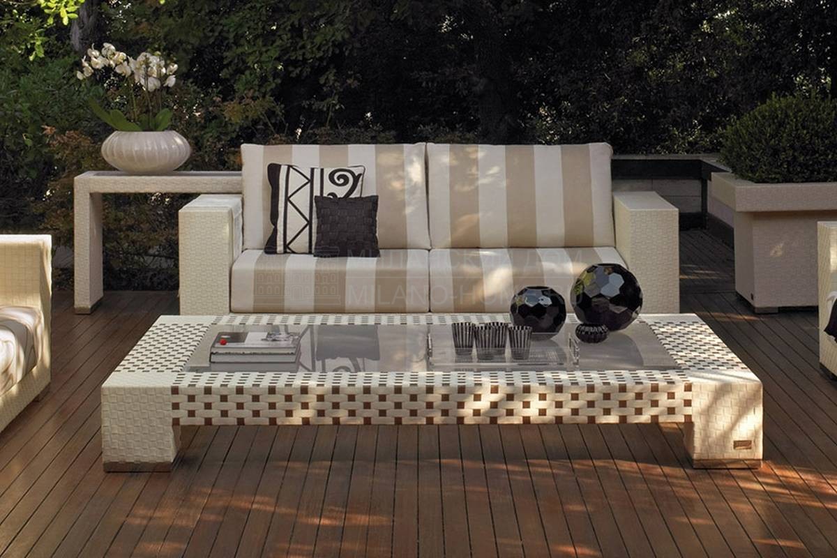 Прямой диван Fendi Sofa Outdoor 2P из Италии фабрики FENDI Casa