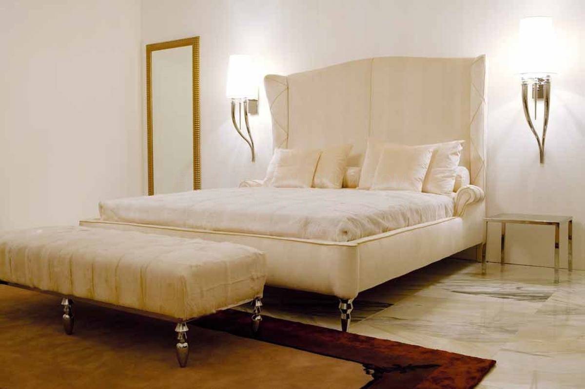 Кровать с мягким изголовьем Siegfrid из Италии фабрики IPE CAVALLI VISIONNAIRE