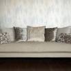 Прямой диван Voltaire Pillow Back Sofa — фотография 2