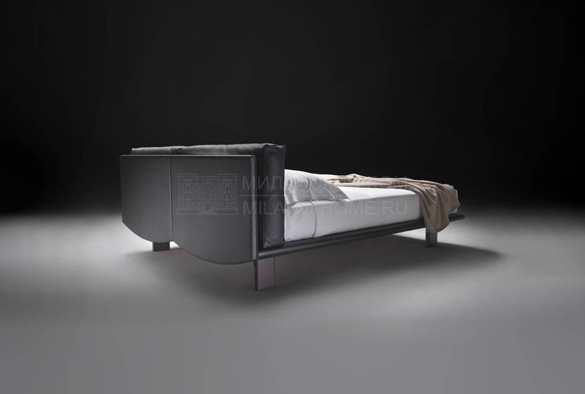 Кровать с мягким изголовьем Romeo/ bed из Италии фабрики MERITALIA