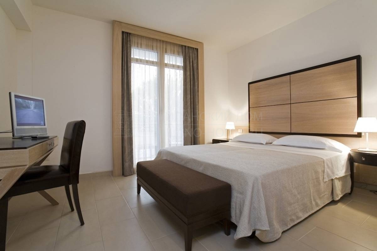 Двуспальная кровать Pelicano D'Oro Beach Hotel&Spa из Италии фабрики SELVA