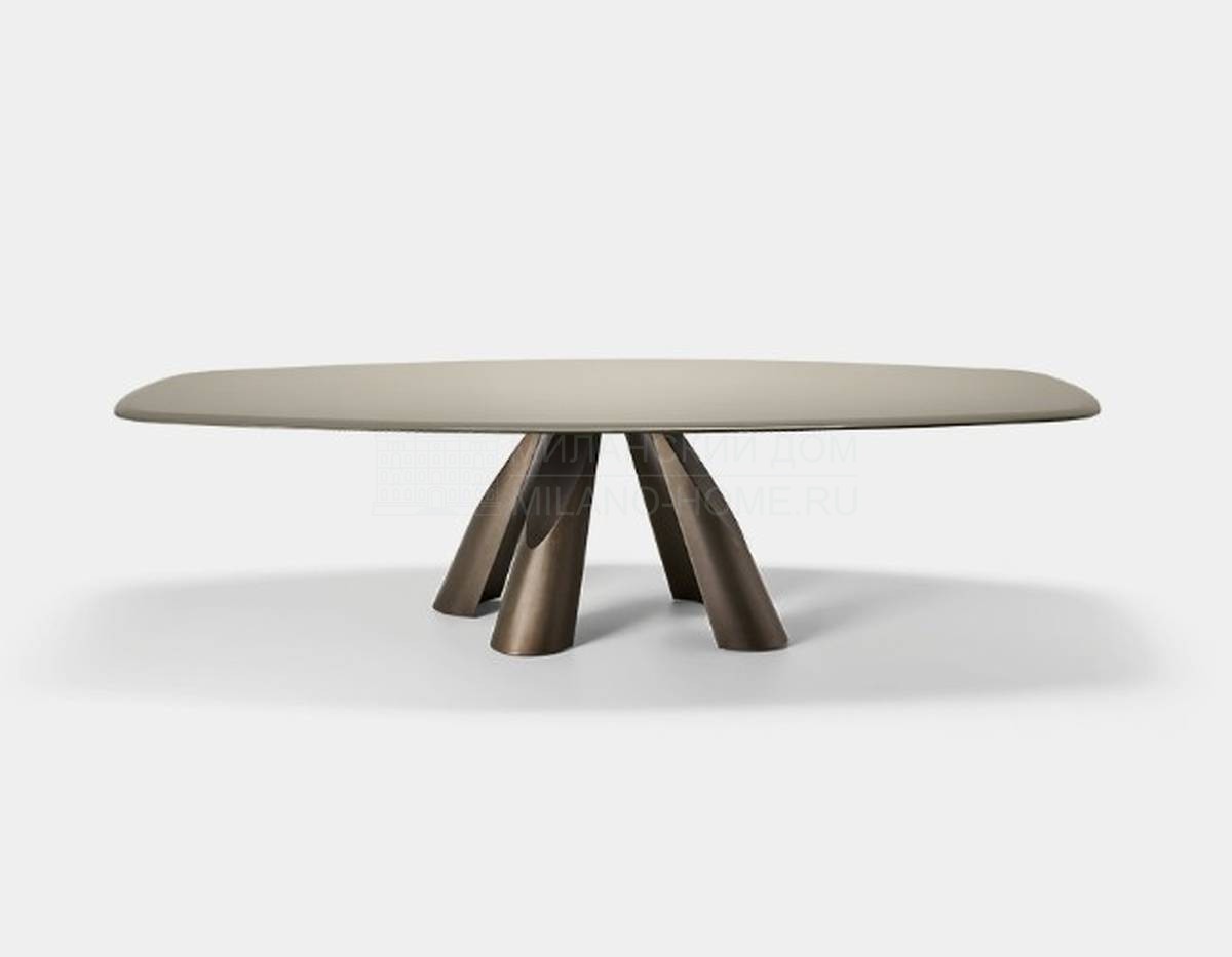 Обеденный стол Prince dining table из Италии фабрики ARKETIPO