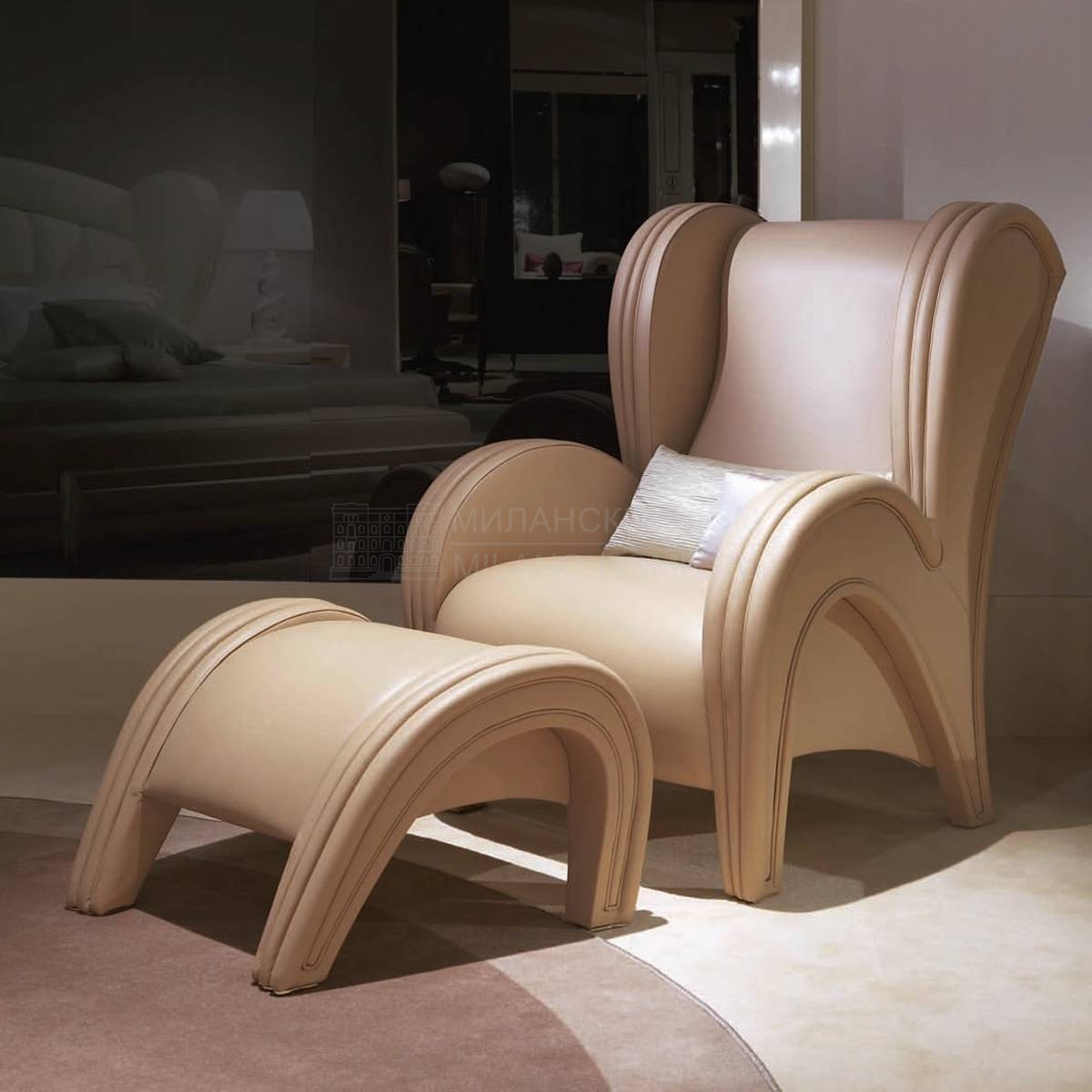 Каминное кресло Orion/T2209 из Италии фабрики TURRI
