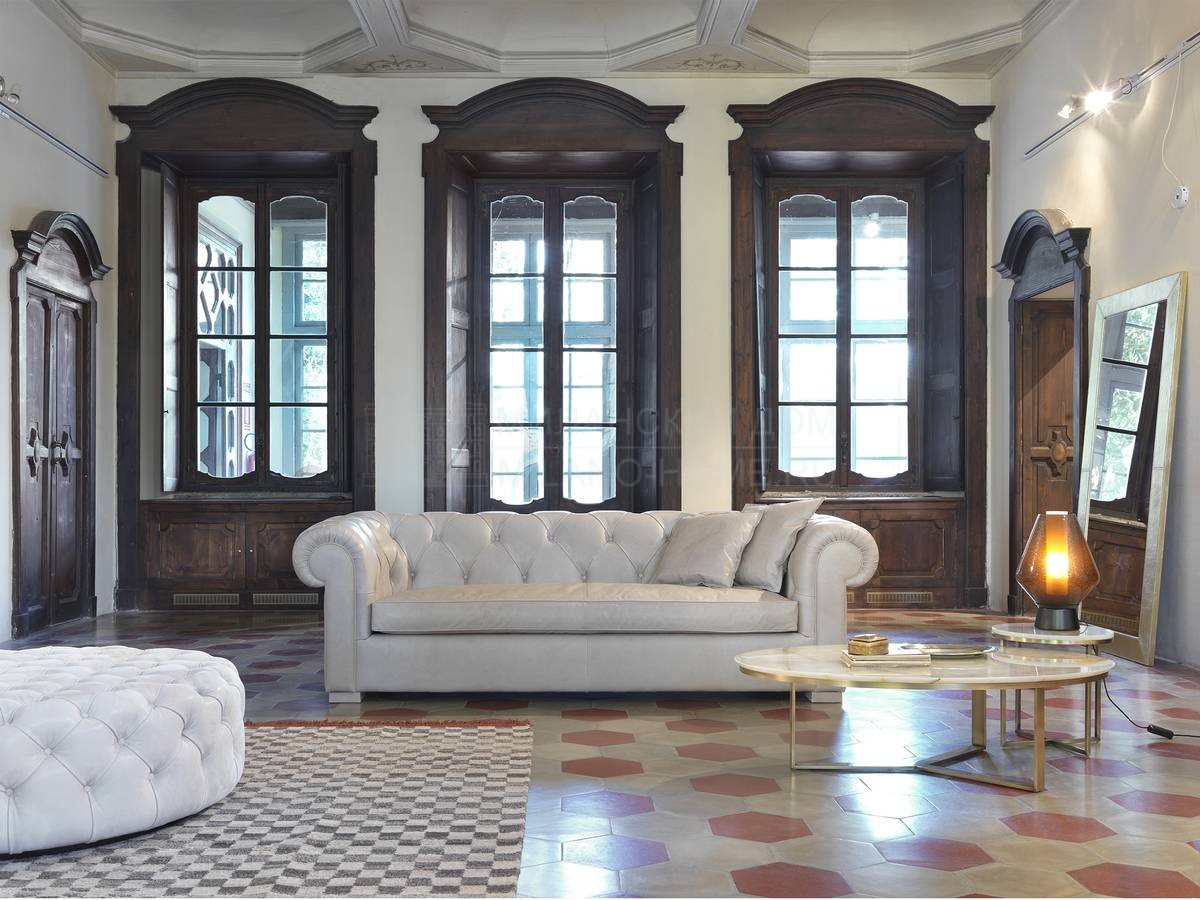 Прямой диван Oxford из Италии фабрики GIULIO MARELLI