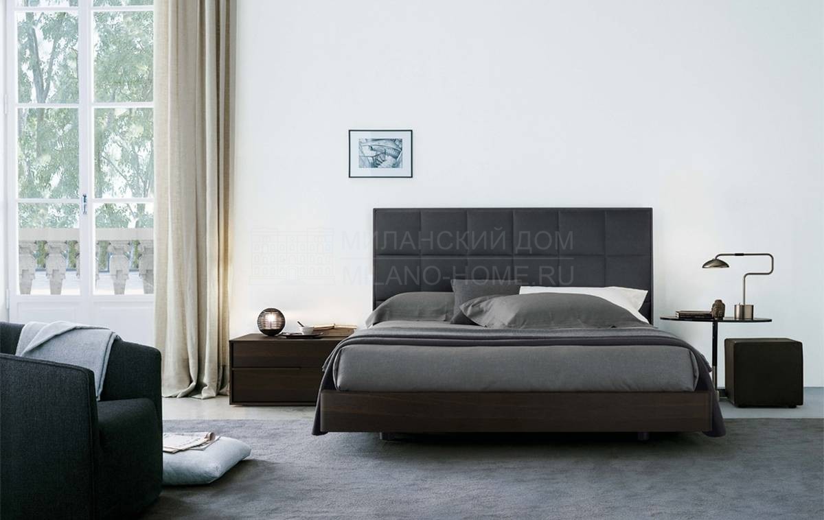 Кровать с мягким изголовьем Plaza/bed из Италии фабрики JESSE