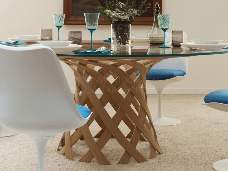 Обеденный стол Nassa из Италии фабрики EMMEMOBILI
