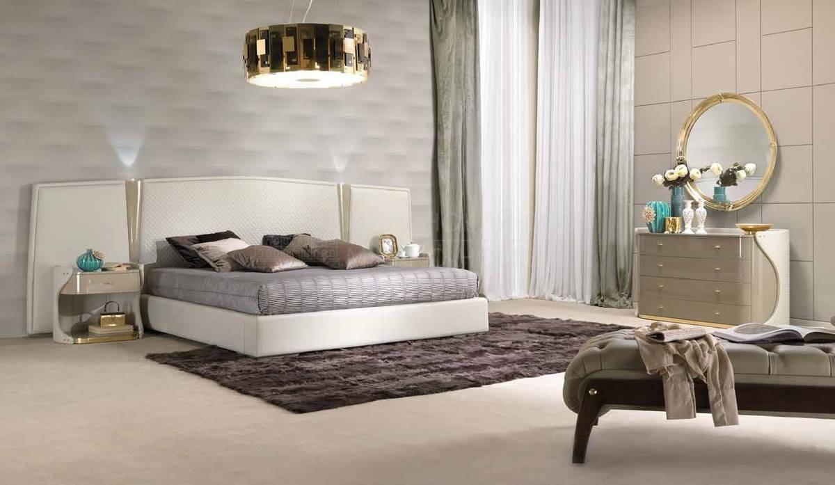 Кровать с мягким изголовьем Paris / bed из Италии фабрики BASTIANELLI HOME