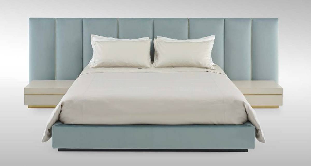 Кровать с мягким изголовьем Delano из Италии фабрики FENDI Casa