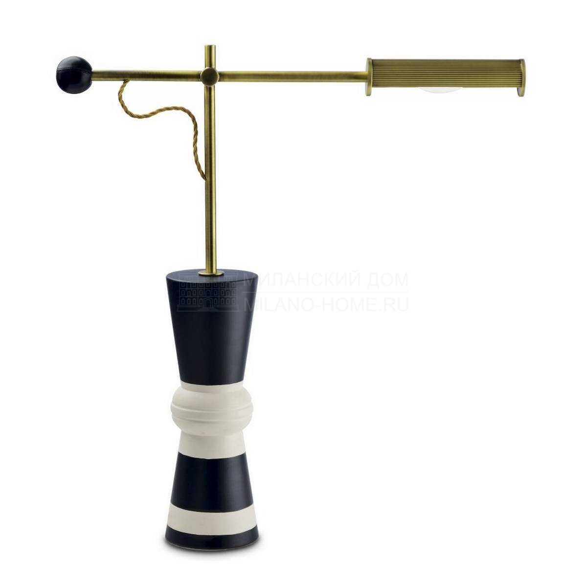 Настольная лампа Goldie B table lamp из Италии фабрики MARIONI