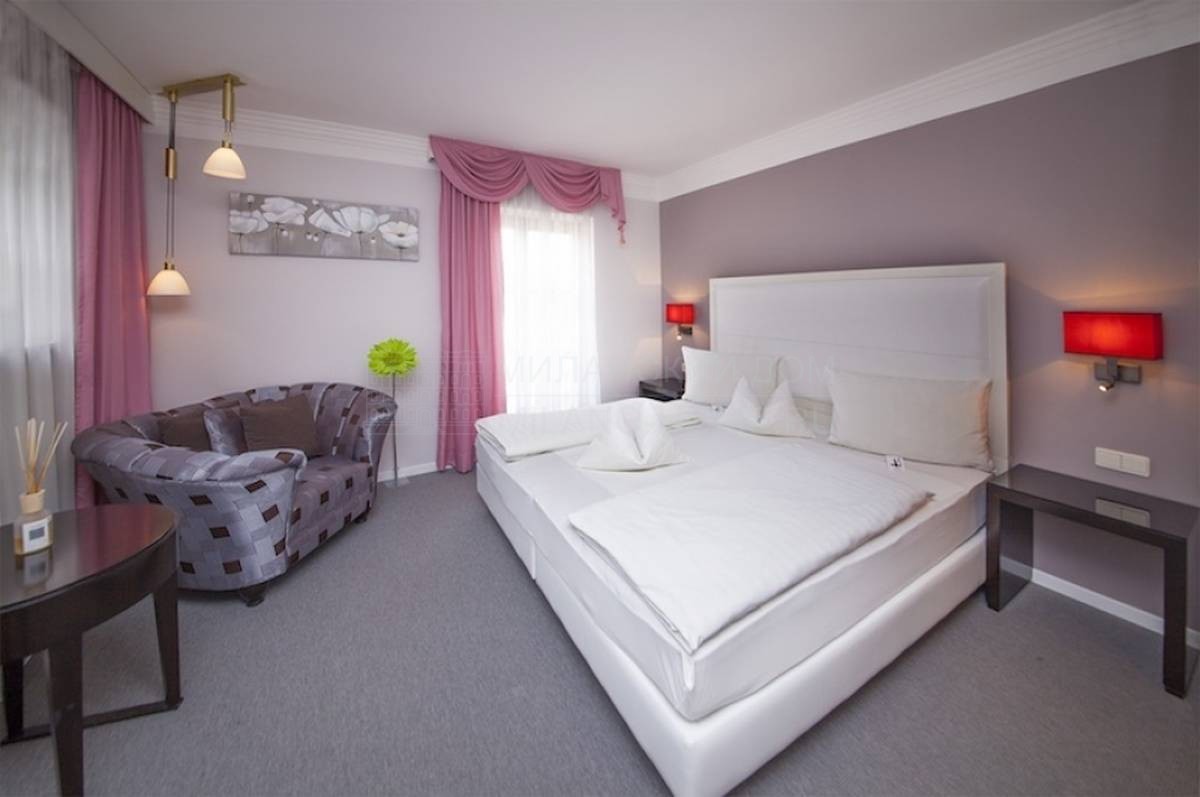 Кровать с комбинированным изголовьем Hotel Villa Groff из Италии фабрики SELVA