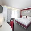 Кровать с комбинированным изголовьем Hotel Villa Groff — фотография 6