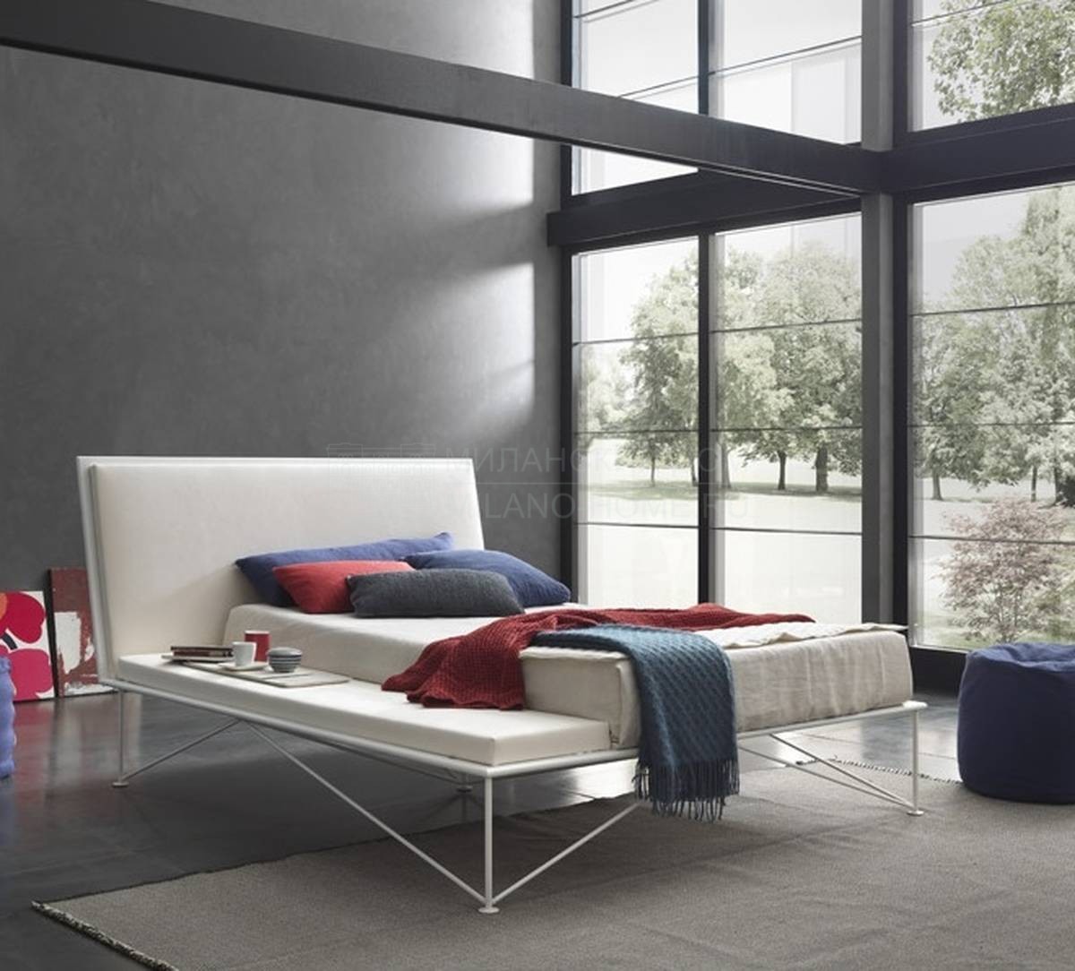 Двуспальная кровать Tulip Young из Италии фабрики BOLZAN