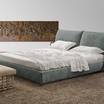 Кровать с мягким изголовьем Cocoon night bed — фотография 2