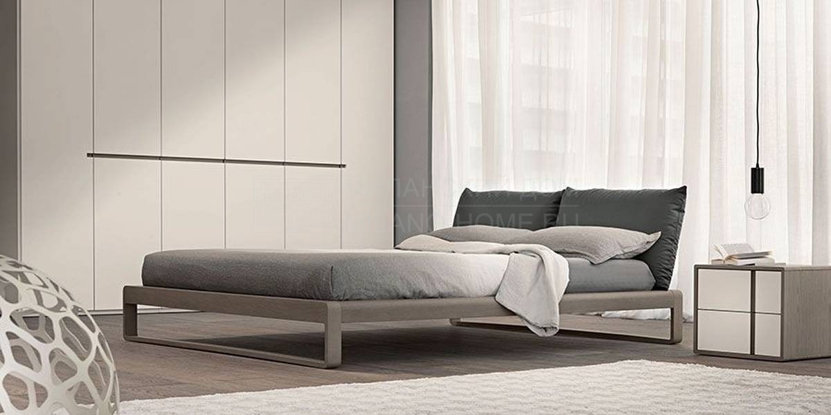 Двуспальная кровать Martin/bed из Италии фабрики OLIVIERI
