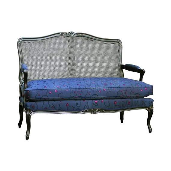 Прямой диван Pacha/1092 из Франции фабрики GILLES NOUAILHAC