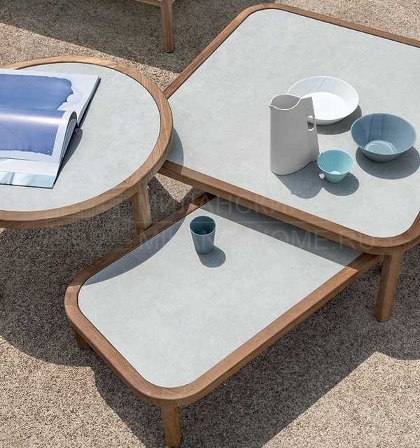 Кофейный столик Grand life square coffee table из Италии фабрики ETHIMO