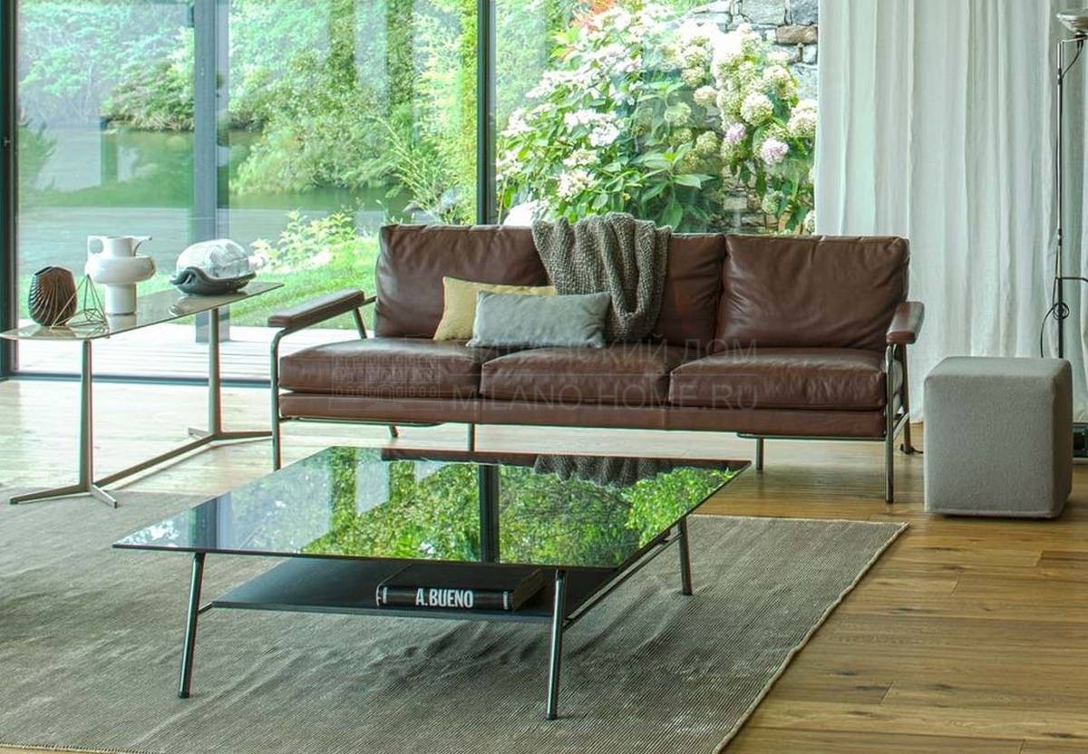 Кожаный диван Carpe diem divano из Италии фабрики BUSNELLI