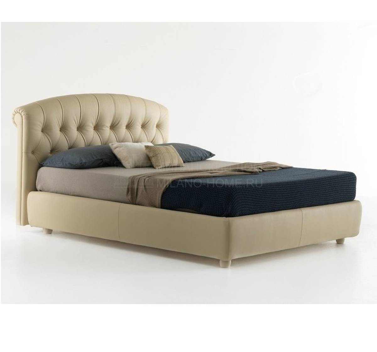 Кровать с мягким изголовьем Rennes из Италии фабрики BOLZAN