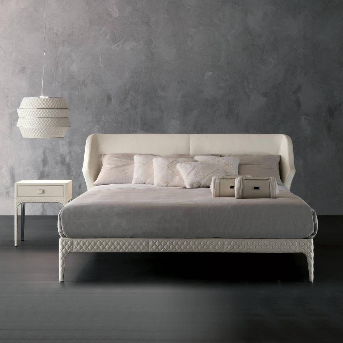 Кровать с мягким изголовьем Cupido/W04 из Италии фабрики RUGIANO