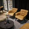 Кожаное кресло Marla armchair gold leather — фотография 10