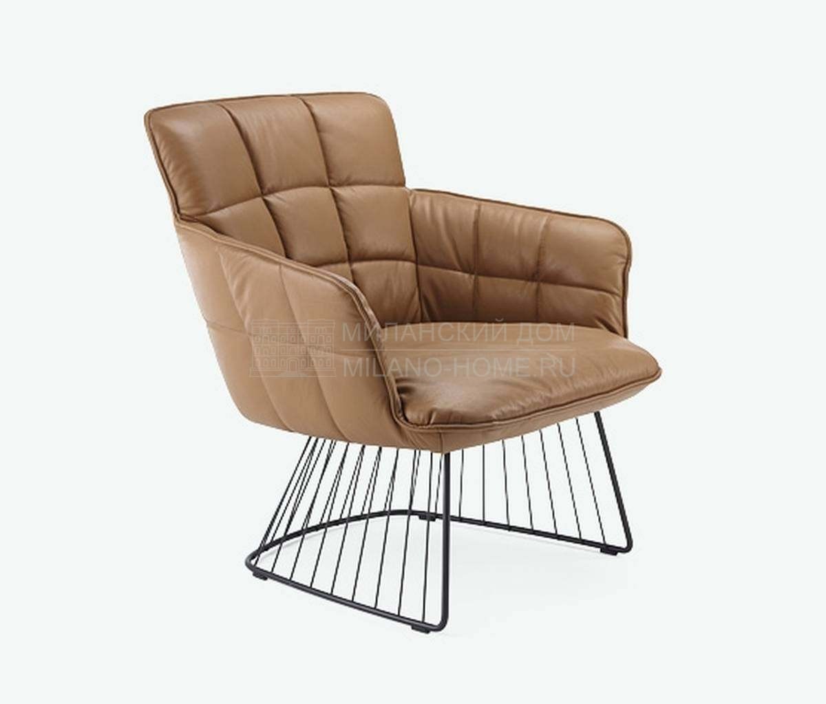 Кожаное кресло Marla armchair gold leather из Германии фабрики FREIFRAU