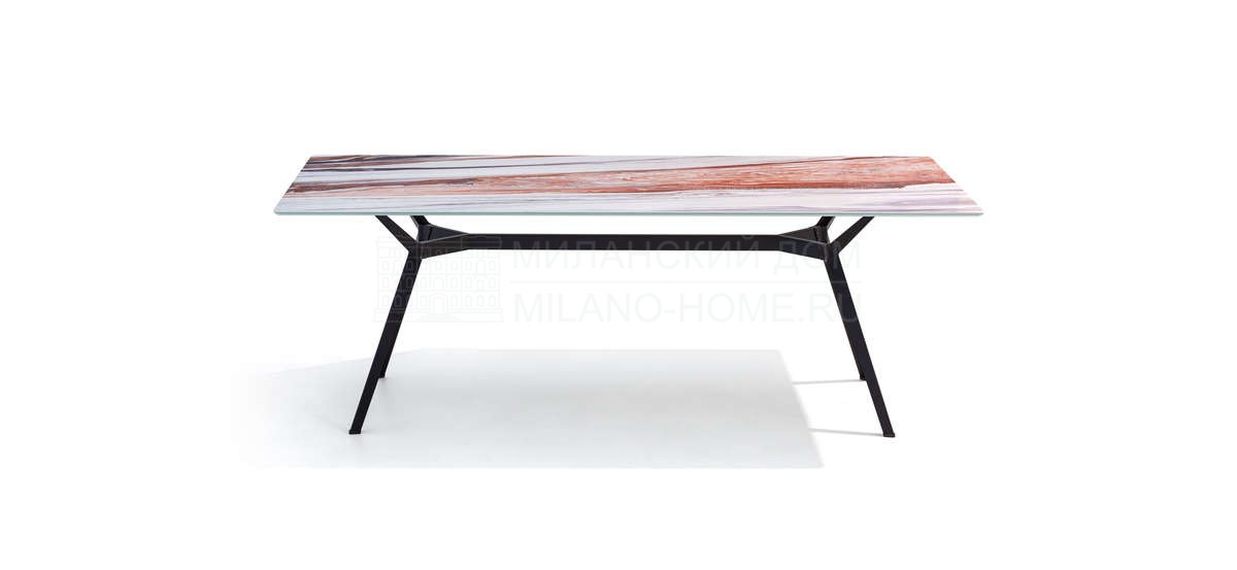 Обеденный стол Pylon liquid table из Италии фабрики MOROSO