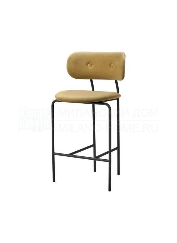 Полубарный стул Coco counter chair  из Дании фабрики GUBI