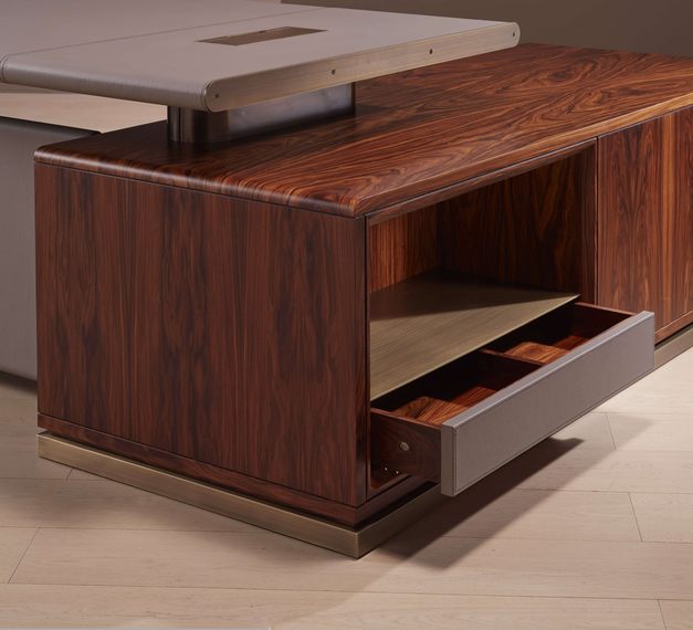 Стол руководителя President desk из Италии фабрики BELLAVISTA