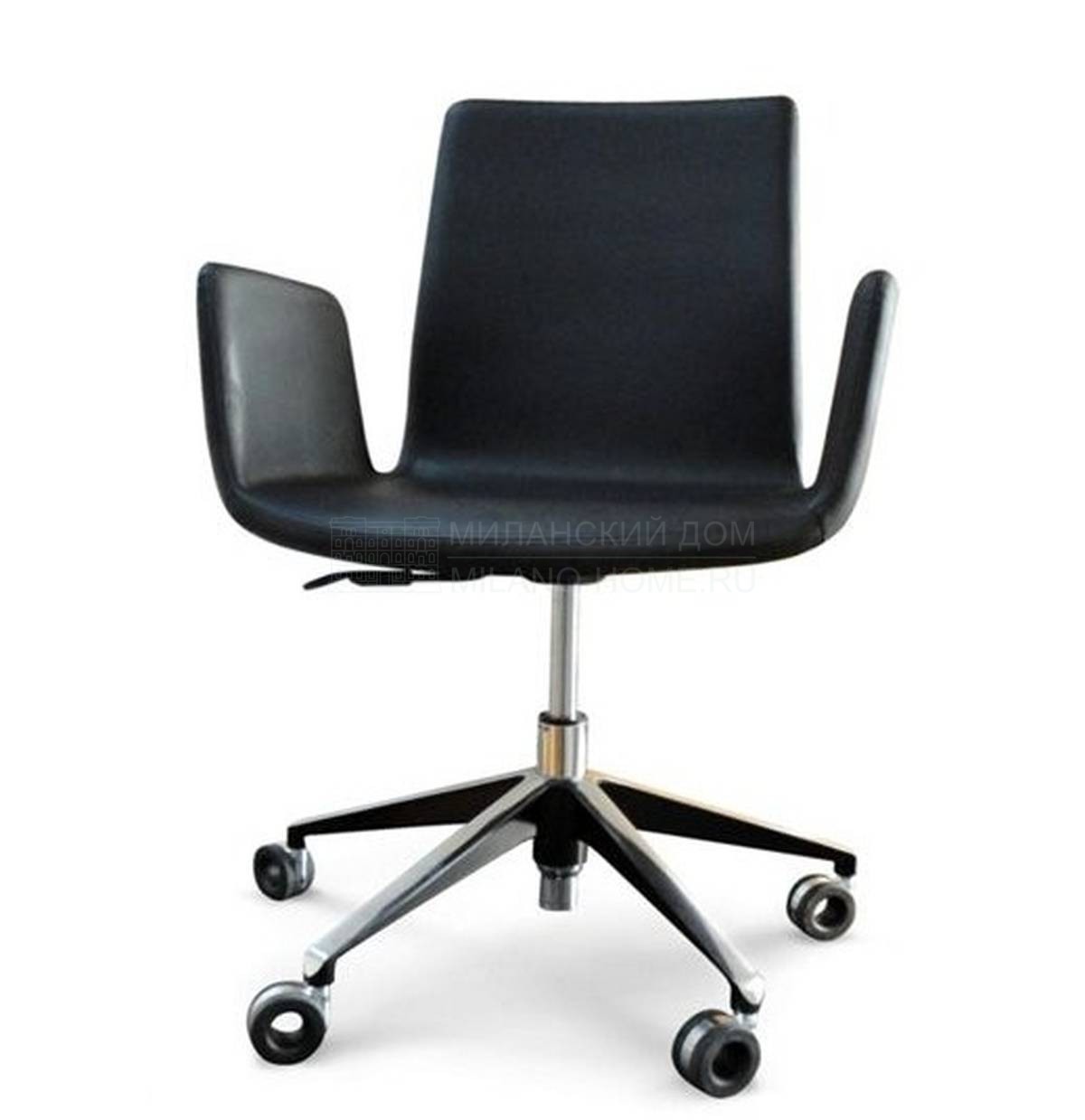 Кожаное кресло Furtif desk armchair из Франции фабрики ROCHE BOBOIS