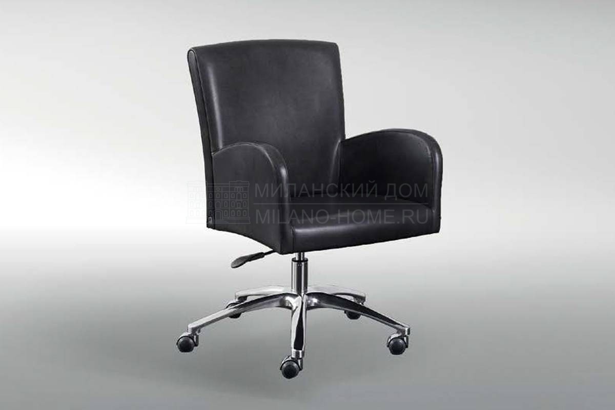 Кожаное кресло Elisa из Италии фабрики FENDI Casa