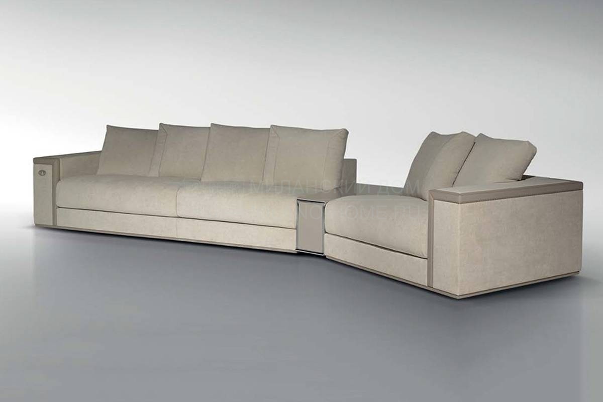 Прямой диван Achille из Италии фабрики FENDI Casa