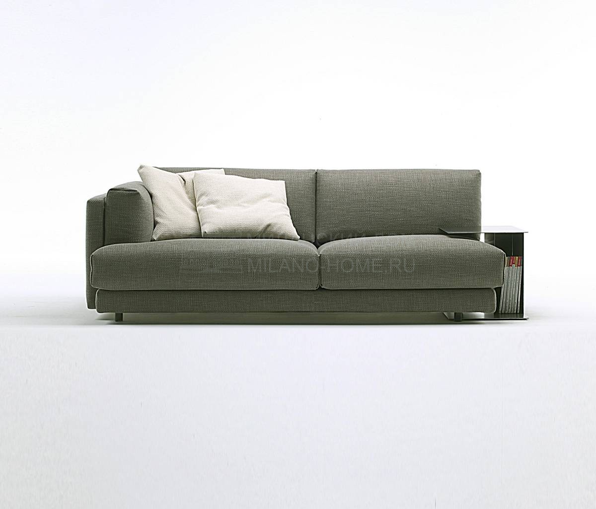 Угловой диван Family divano из Италии фабрики LIVING DIVANI