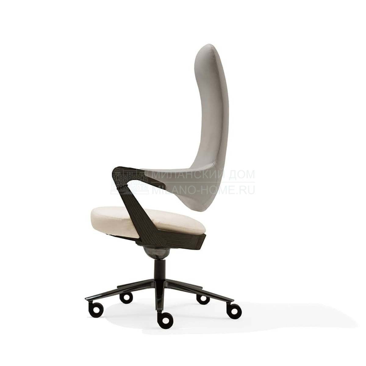 Кожаное кресло Springer armchair из Италии фабрики GIORGETTI