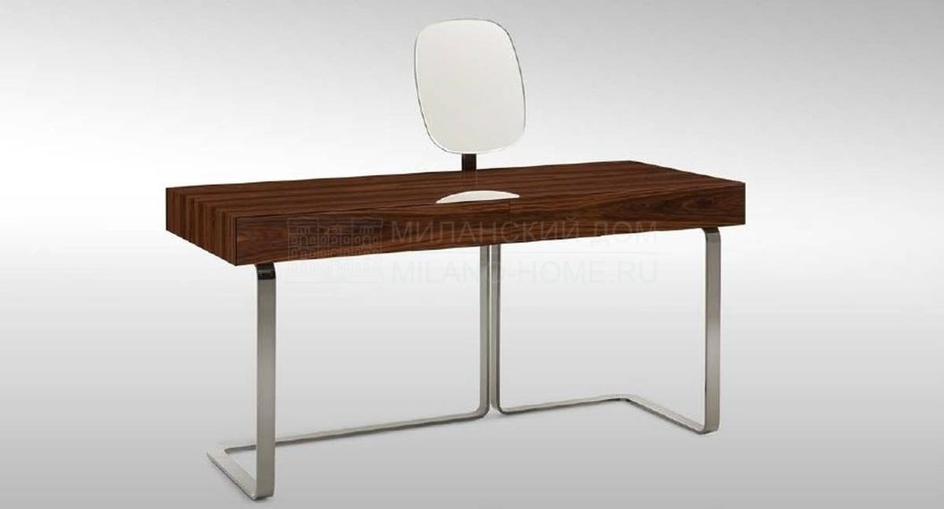Туалетный столик Infinity lady desk из Италии фабрики FENDI Casa