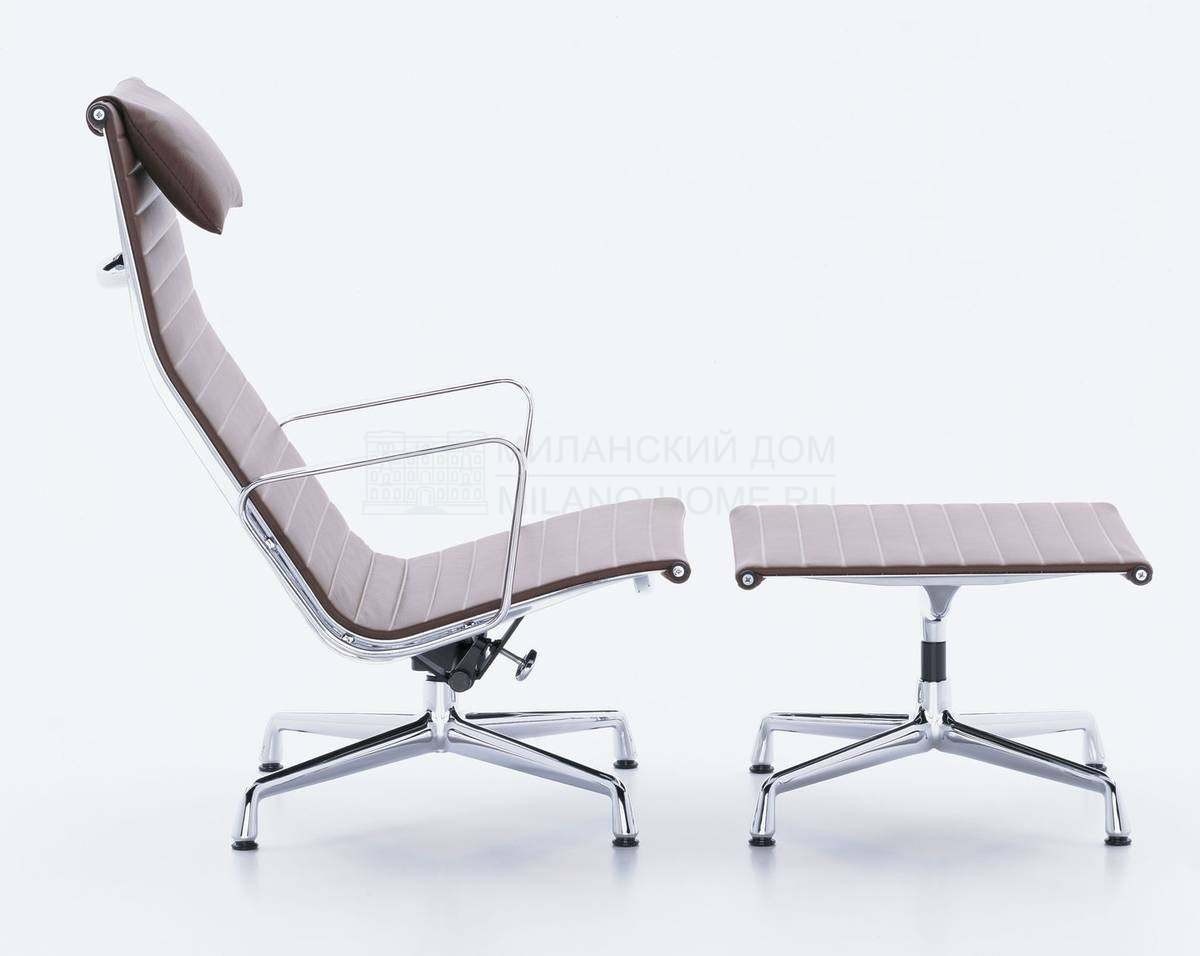 Кожаное кресло Aluminium Chair EA 124/125 из Швейцарии фабрики VITRA