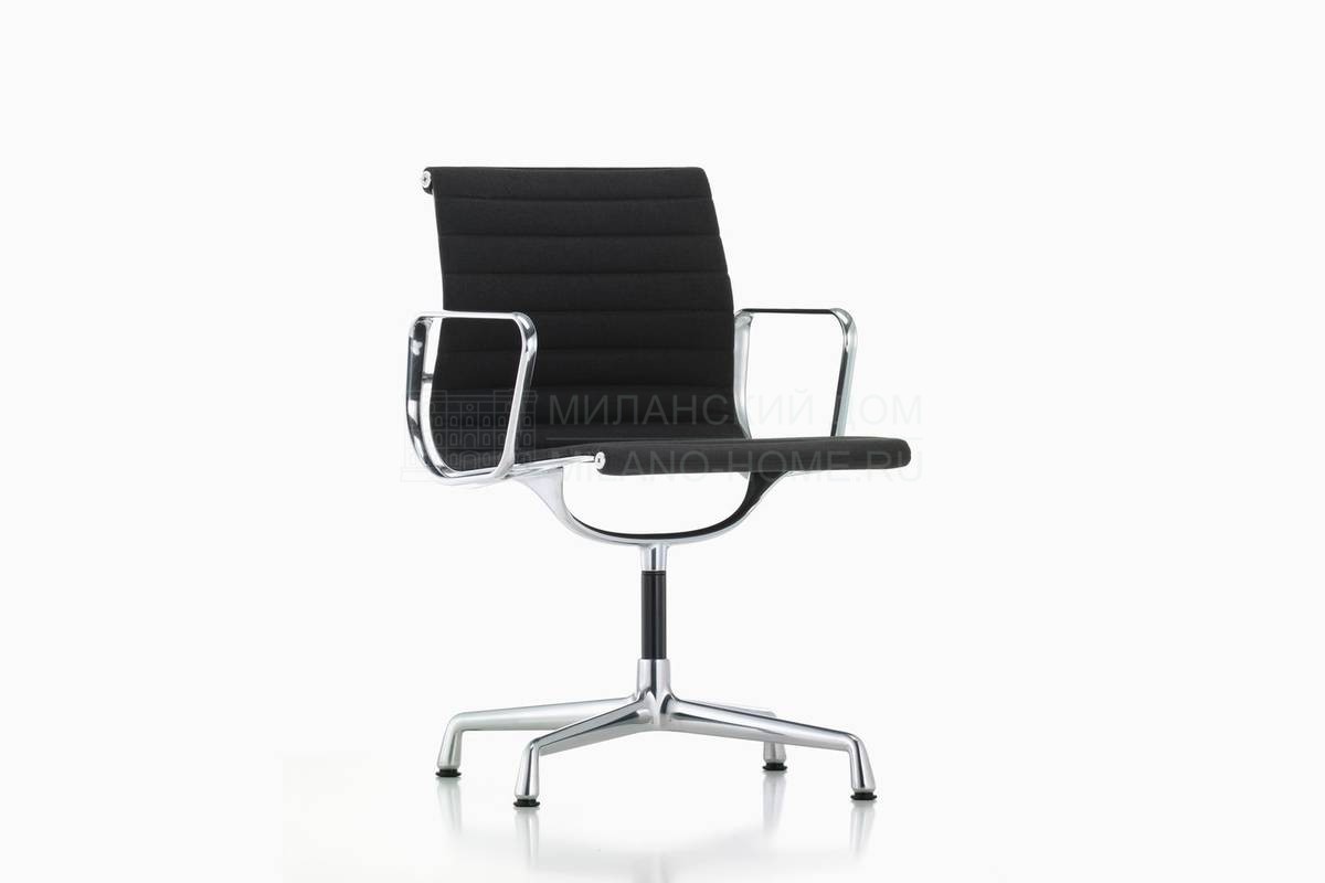 Кожаное кресло Aluminium Chair EA 105/107/108 из Швейцарии фабрики VITRA