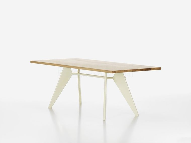 Обеденный стол EM table из Швейцарии фабрики VITRA