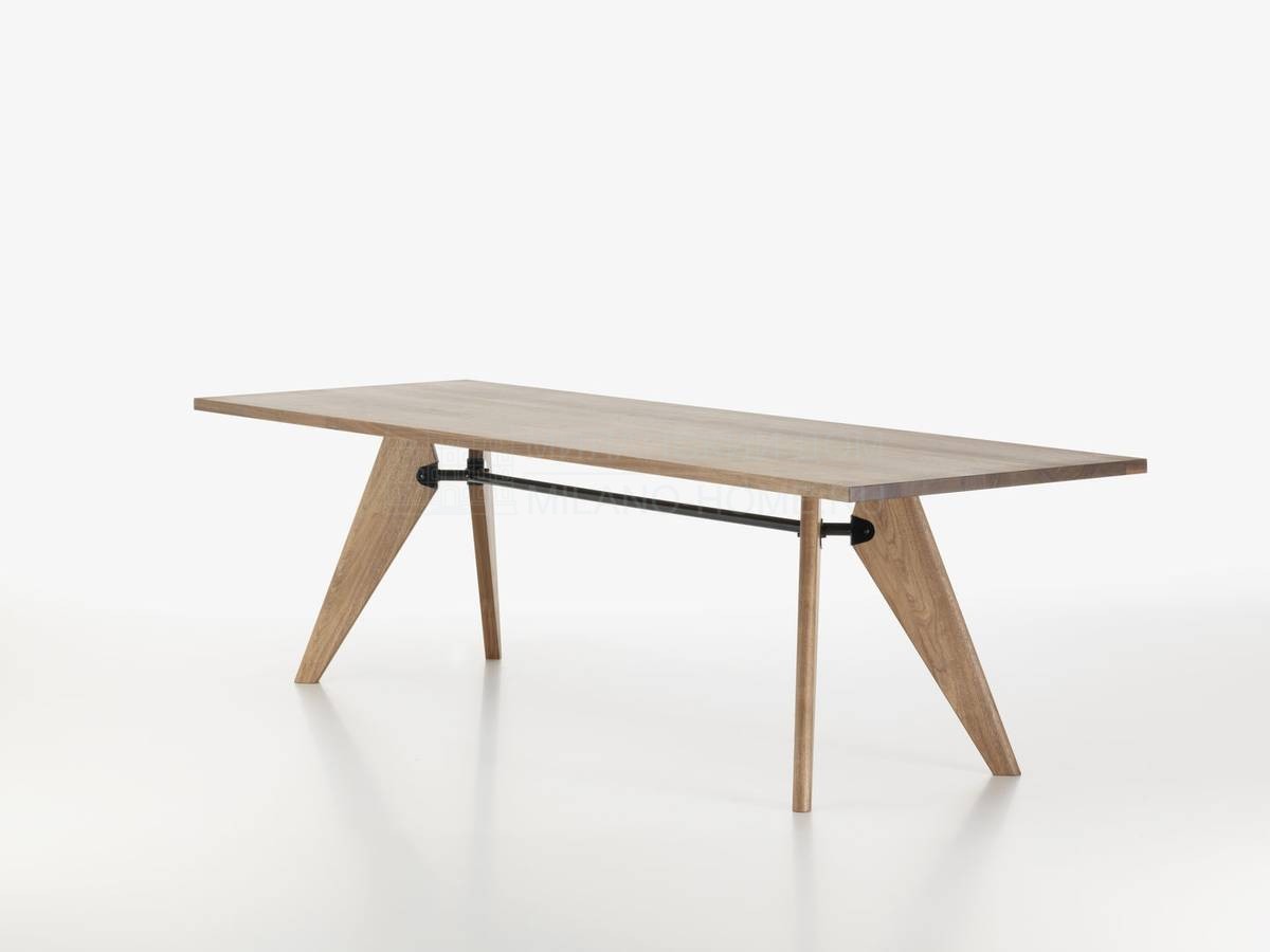 Обеденный стол S.A.M. Bois table из Швейцарии фабрики VITRA