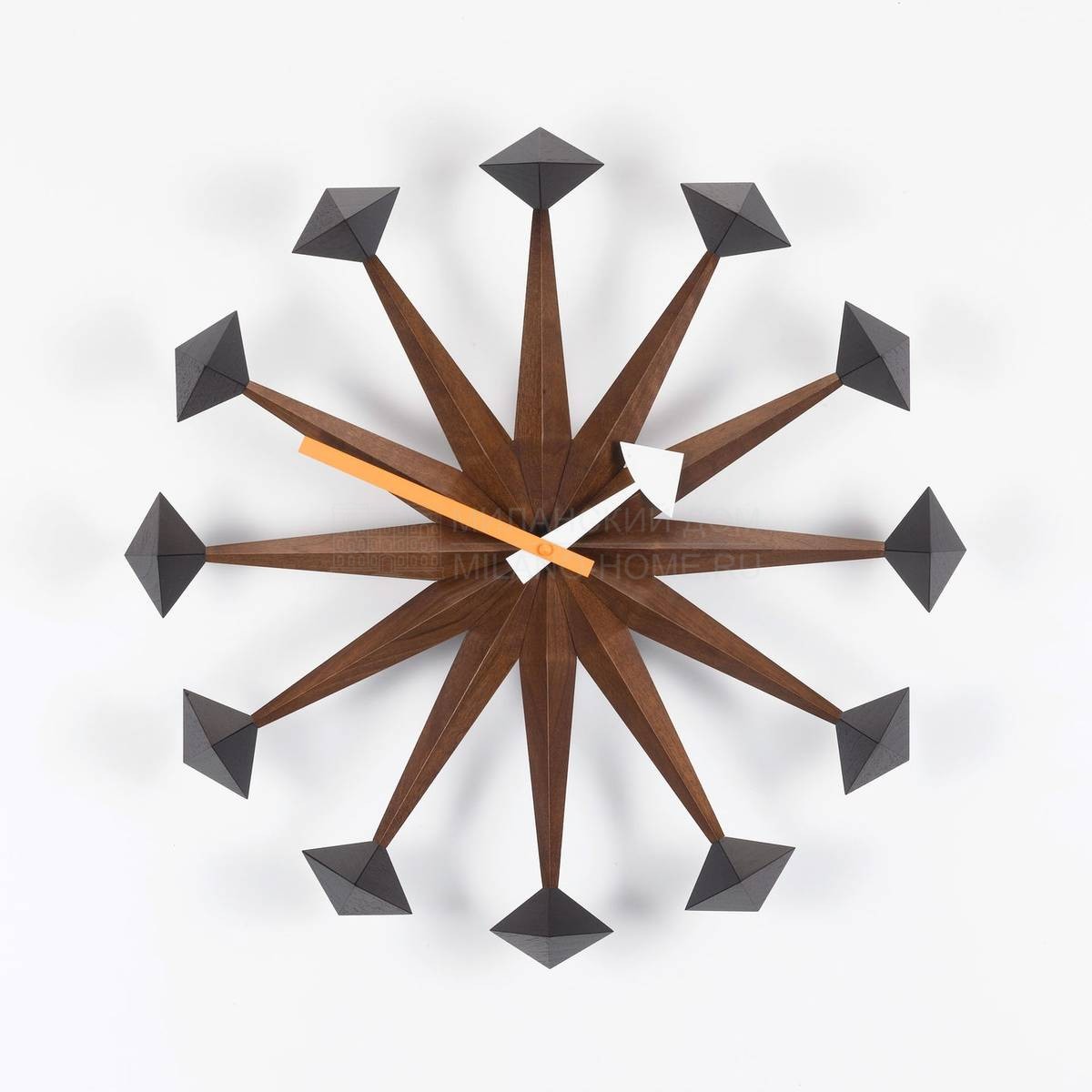 Настенные часы Polygon Clock из Швейцарии фабрики VITRA